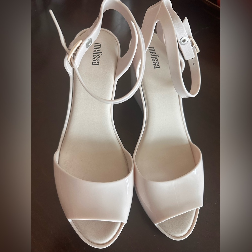 Melissa Blanca high heels
